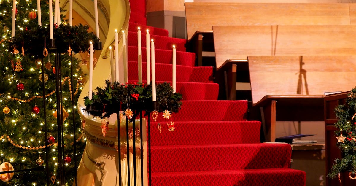 How can I decorate cheaply?